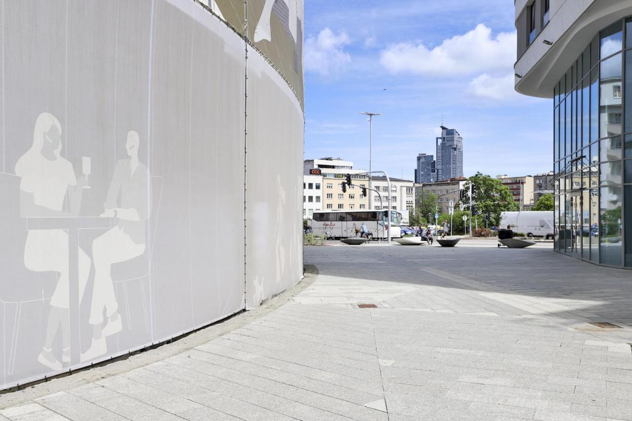 Plac Unii Apartment Gdynia City Centre By Noclegi Renters Bagian luar foto